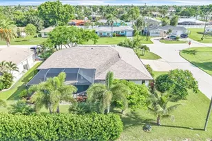 1903 SE 29th Ln, Cape Coral, FL 33904 - Photo 43