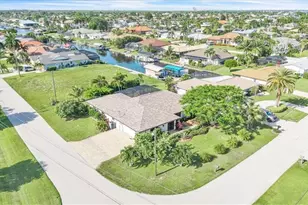 1903 SE 29th Ln, Cape Coral, FL 33904 - Photo 41