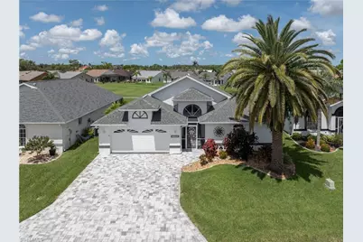 17761 Pineapple Palm Ct, North Fort Myers, FL 33917 - Photo 3