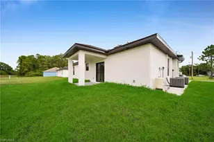 462 Lampion Ave S, Lehigh Acres, FL 33974 - Photo 25