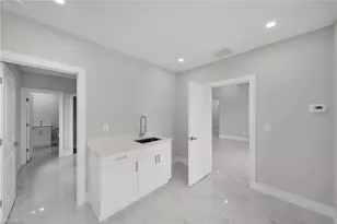 462 Lampion Ave S, Lehigh Acres, FL 33974 - Photo 11
