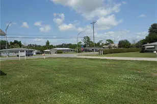 404 Joel Blvd, Lehigh Acres, FL 33936 - Photo 33