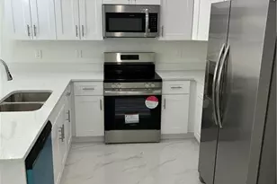 701-703 W 12th St, Lehigh Acres, FL 33972 - Photo 3