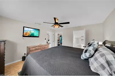 636 SW 10th St, Cape Coral, FL 33991 - Photo 15