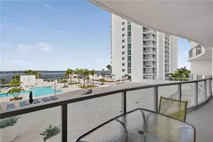3000 Oasis Grand Blvd, Fort Myers, FL 33916 - Photo 23