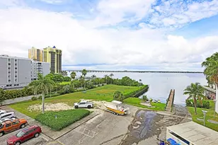 3000 Oasis Grand Blvd, Fort Myers, FL 33916 - Photo 35