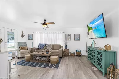 3653 Dewberry Ln, Saint James City, FL 33956 - Photo 11