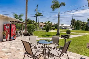 14621 McGregor Blvd, Fort Myers, FL 33908 - Photo 17