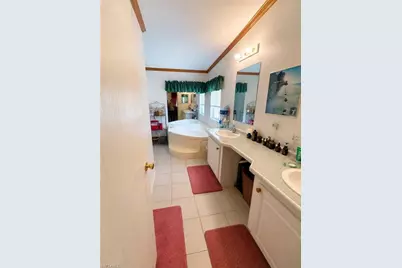 19450 Donna Dr, North Fort Myers, FL 33917 - Photo 11