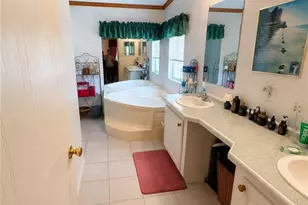19450 Donna Dr, North Fort Myers, FL 33917 - Photo 11