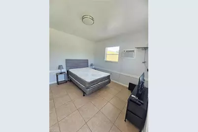14621 McGregor Blvd #10, Fort Myers, FL 33908 - Photo 3