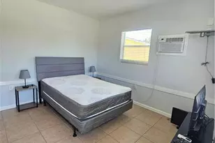 14621 McGregor Blvd, Fort Myers, FL 33908 - Photo 3