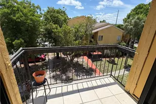 2905 Winkler Ave, Fort Myers, FL 33916 - Photo 17
