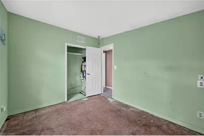 1223 Embassy Ln, Naples, FL 34104 - Photo 23