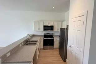 13420 Hidden Palms Cv, Fort Myers, FL 33908 - Photo 3