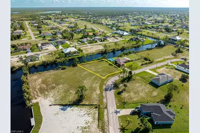2719 NW 26th St, Cape Coral, FL 33993 - Photo 5