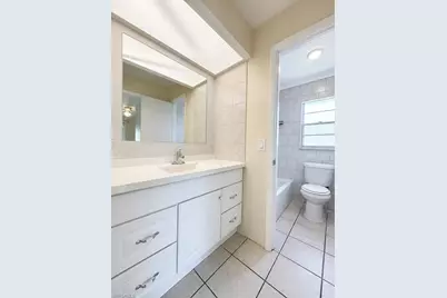 4133 SW 7th Pl, Cape Coral, FL 33914 - Photo 5