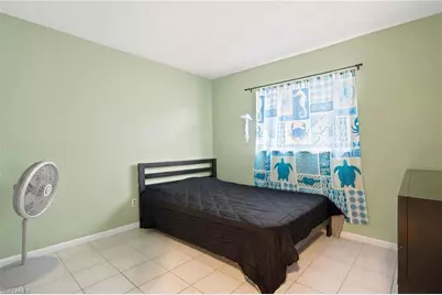301 Hollywood St, Lehigh Acres, FL 33936 - Photo 11