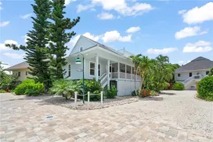 33 Urchin Ct, Captiva, FL 33924 - Photo 1