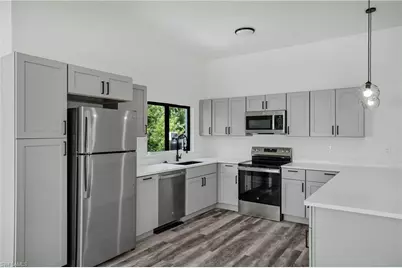 603 Hawthorne Ave S, Lehigh Acres, FL 33974 - Photo 23