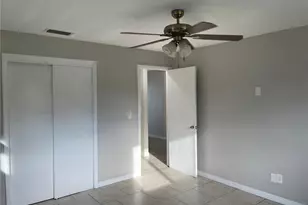 2505 SE 16th Pl, Cape Coral, FL 33904 - Photo 15