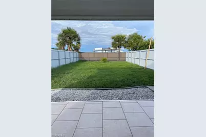 2505 SE 16th Pl #2, Cape Coral, FL 33904 - Photo 3