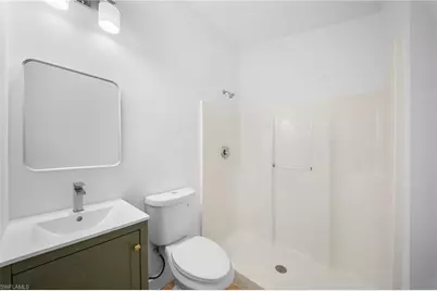 605 Hancock Bridge Pkwy, Cape Coral, FL 33990 - Photo 5