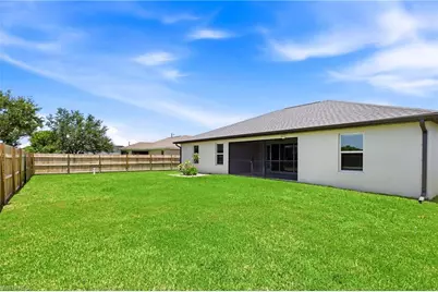 540 NW 15th St, Cape Coral, FL 33993 - Photo 37