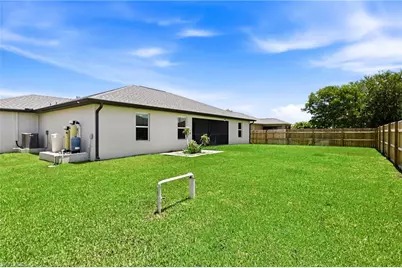 540 NW 15th St, Cape Coral, FL 33993 - Photo 39