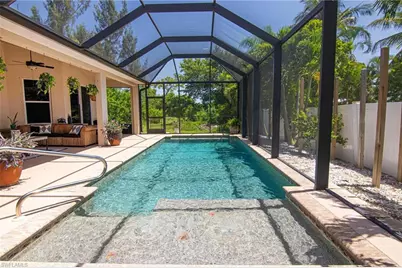 1824 NW 21st Pl, Cape Coral, FL 33993 - Photo 31
