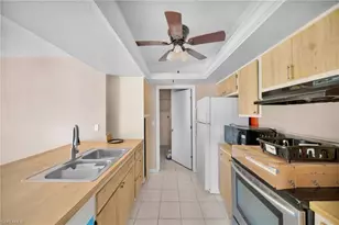 517 SE 23rd Pl, Cape Coral, FL 33990 - Photo 5