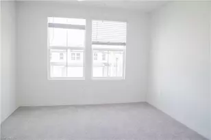 17530 Paradiso Wy, North Fort Myers, FL 33917 - Photo 5