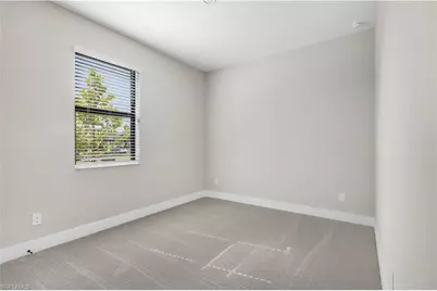 608 SE 27th St, Cape Coral, FL 33904 - Photo 9