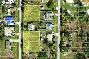 3030 3034 3038 3050 Newbury St, Port Charlotte, FL 33952 - Photo 1