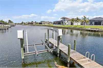 4007 Surfside Blvd, Cape Coral, FL 33914 - Photo 3