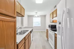 7940 Preserve Cir, Naples, FL 34119 - Photo 7