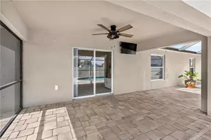 317 NE 9th Terrace, Cape Coral, FL 33909 - Photo 33