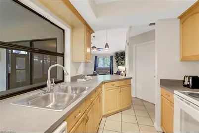 4800 SW 12th Pl, Cape Coral, FL 33914 - Photo 11