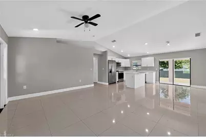 2712 15th St SW, Lehigh Acres, FL 33976 - Photo 9