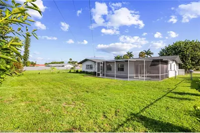 412 El Dorado Pkwy E, Cape Coral, FL 33904 - Photo 27
