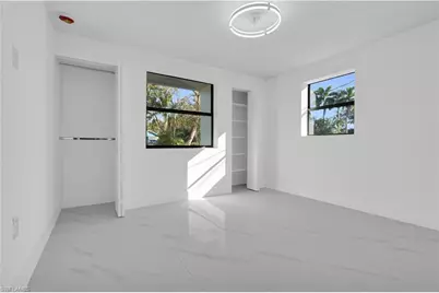 356 New York Dr, Fort Myers, FL 33905 - Photo 9