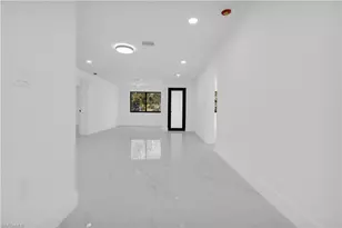 356 New York Dr, Fort Myers, FL 33905 - Photo 13