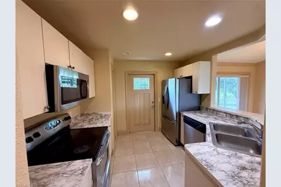 1300 NW 10th St, Cape Coral, FL 33993 - Photo 5