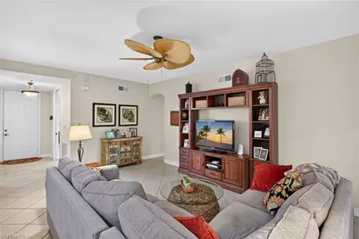 1672 Tarpon Bay Dr S #102, Naples, FL 34119 - Photo 7