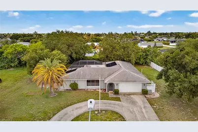1634 Country Club Blvd, Cape Coral, FL 33990 - Photo 45