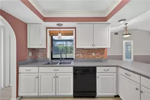 1634 Country Club Blvd, Cape Coral, FL 33990 - Photo 11
