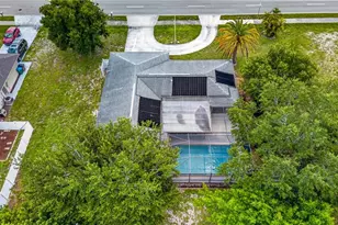 1634 Country Club Blvd, Cape Coral, FL 33990 - Photo 43