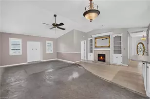 1634 Country Club Blvd, Cape Coral, FL 33990 - Photo 13
