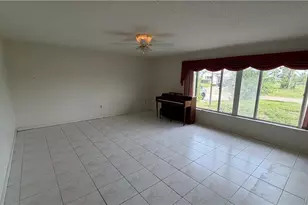 2815 NW 26th Terrace, Cape Coral, FL 33993 - Photo 11