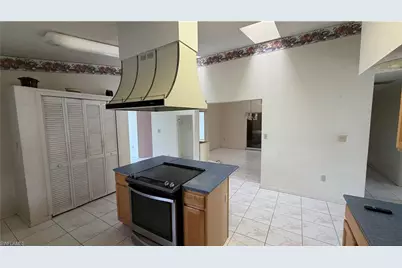 2815 NW 26th Ter, Cape Coral, FL 33993 - Photo 7